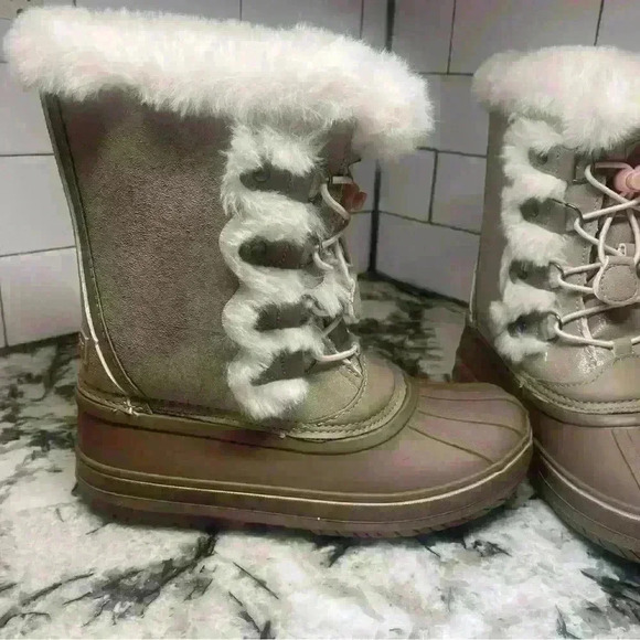 LONDON FOG Girls Enfield Warm Boot tan/pink SZ 4 NWOT - Picture 10 of 11